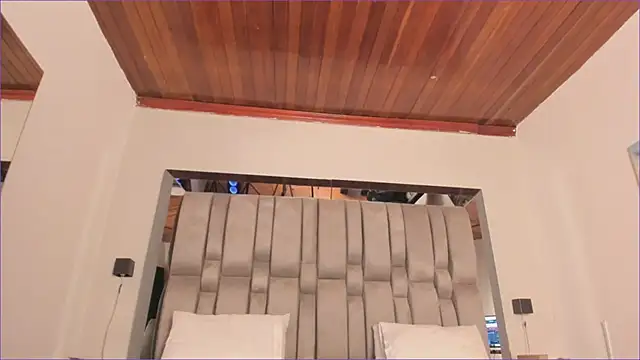 NikkySmiith online show from 09/12/25, 11:32