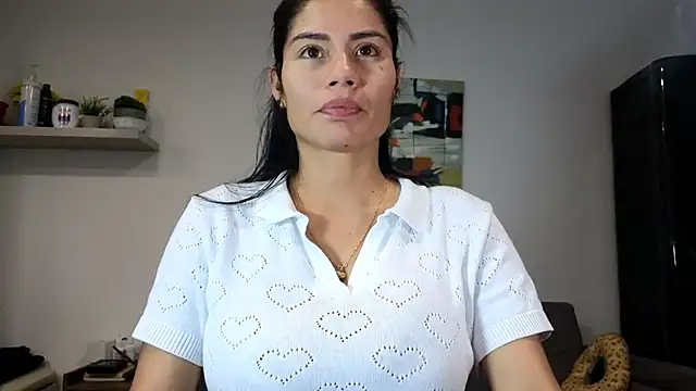 Alondra fetish online show from 05/07/26, 03:11