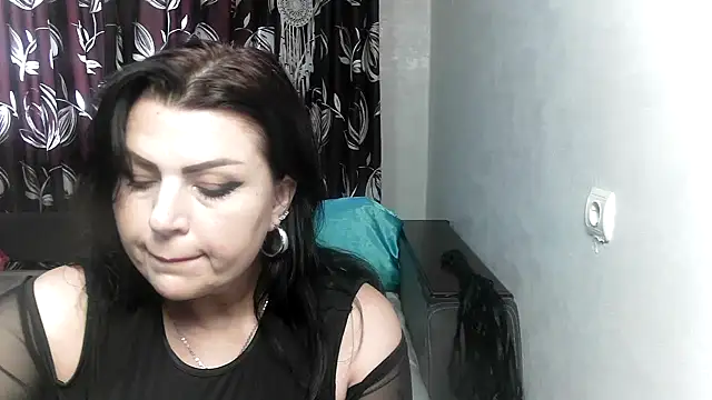 kataleya94 online show from 10/22/25, 11:53