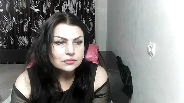 kataleya94 online show from 11/07/25, 10:09
