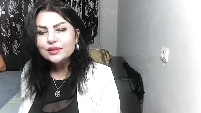 kataleya94 online show from 11/18/25, 07:44