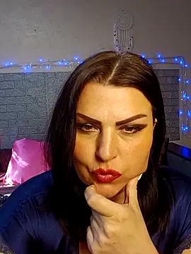 kataleya94 online show from 05/11/26, 02:45