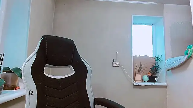 RosaJil online show from 09/30/25, 02:56