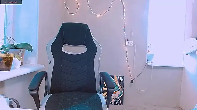 RosaJil online show from 11/26/25, 01:33