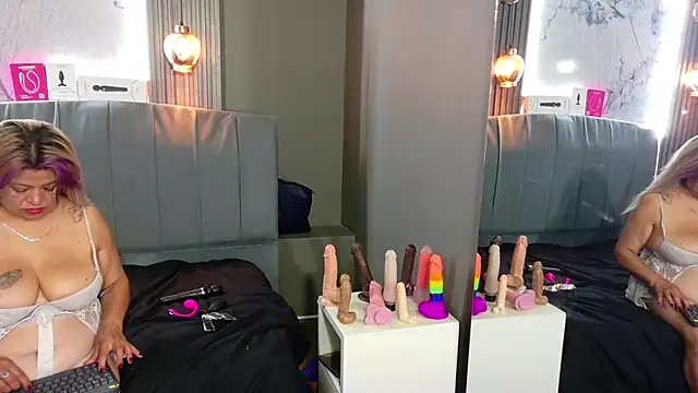 Natasha 699 online show from 11/28/25, 05:46