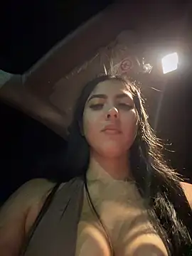 MarianaBenz online show from 07/05/26, 04:19