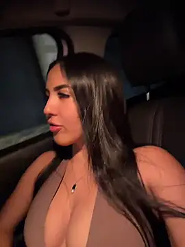 MarianaBenz online show from 07/02/26, 02:23