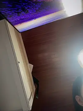 MarianaBenz online show from 10/15/25, 11:13