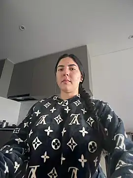 MarianaBenz online show from 02/17/26, 03:20