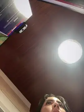 MarianaBenz online show from 10/24/25, 11:26