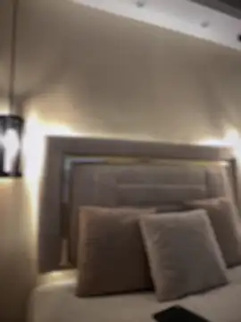 MarianaBenz online show from 09/17/25, 10:23