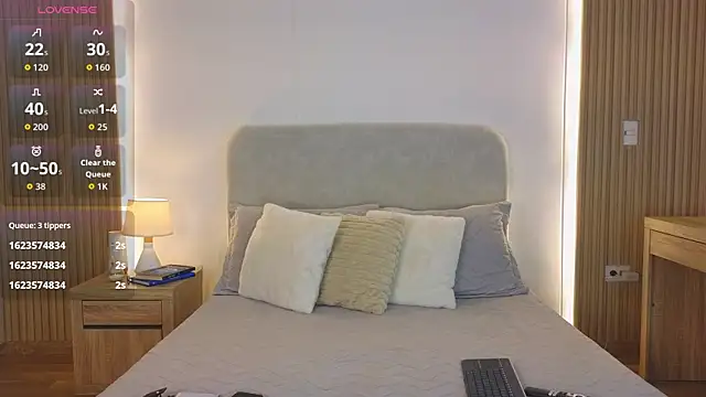 KristennBlue online show from 05/23/26, 12:59