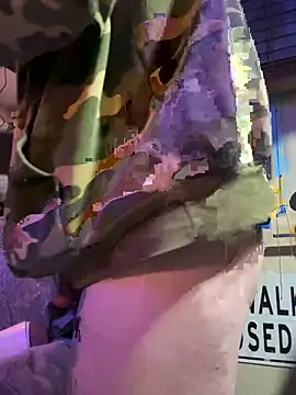 Followthepiper online show from 11/24/25, 04:34