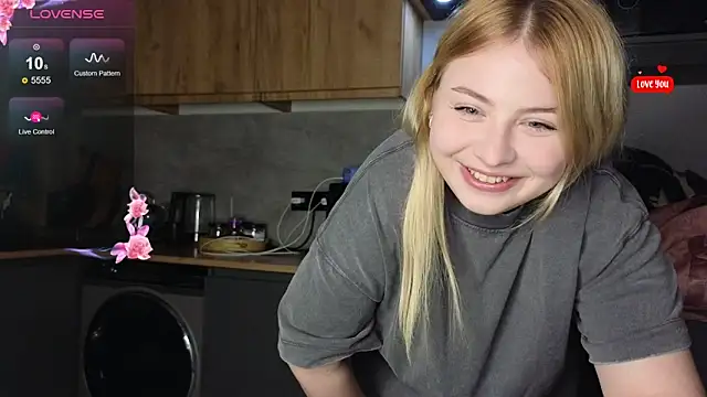 shy blondiee online show from 03/07/26, 09:31