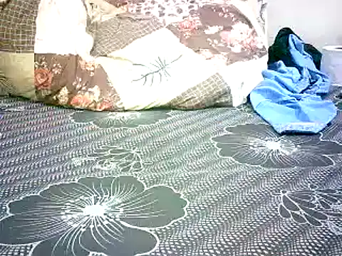 honeypotsweet online show from 10/28/25, 08:35