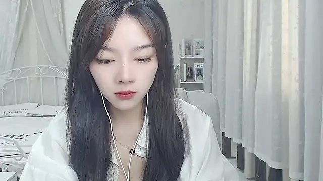 Jenny-Z online show from 05/07/26, 01:32