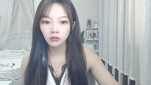 Jenny-Z online show from 10/04/25, 01:51