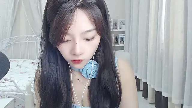 Snapshot of Jenny-Z chatting on 06/08/26, 01:50 Jenny-Z online show from 06/08/26, 01:50
