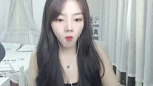 Jenny-Z online show from 04/19/26, 01:50