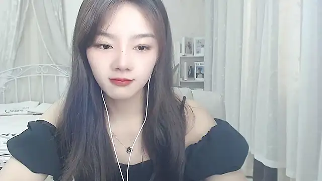 Jenny-Z online show from 05/03/26, 01:44