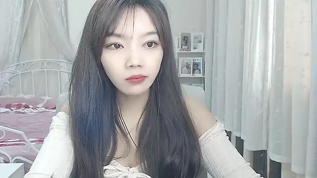 Jenny-Z online show from 11/05/25, 01:52