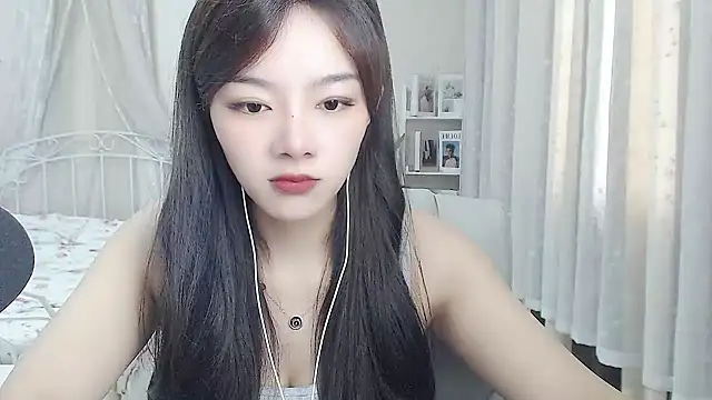 Snapshot of Jenny-Z chatting on 06/14/26, 02:24 Jenny-Z online show from 06/14/26, 02:24