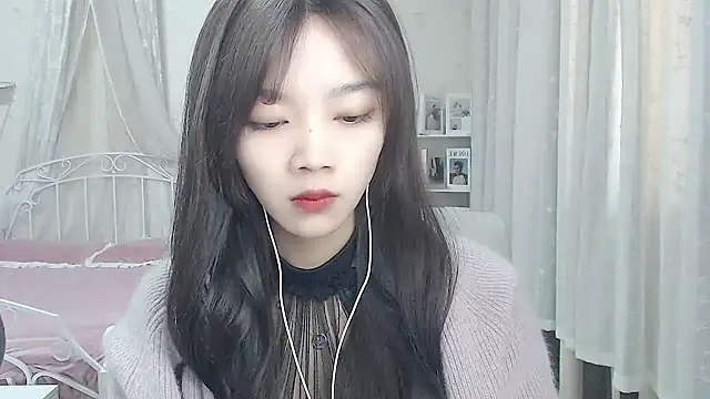 Jenny-Z online show from 02/08/26, 01:58