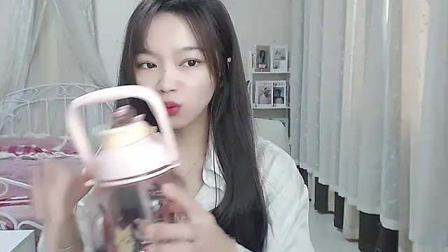 Jenny-Z online show from 11/02/25, 01:43