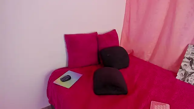 Snapshot of mari_mar69 chatting on 03/13/25, 11:08 mari mar69 online show from 03/13/25, 11:08