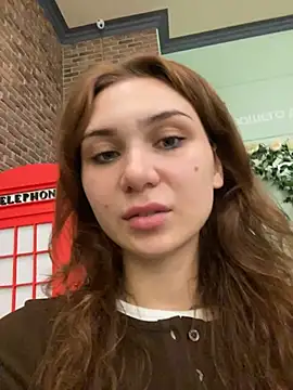 QuitieLia online show from 04/03/26, 01:39