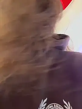 QuitieLia online show from 04/04/26, 07:26