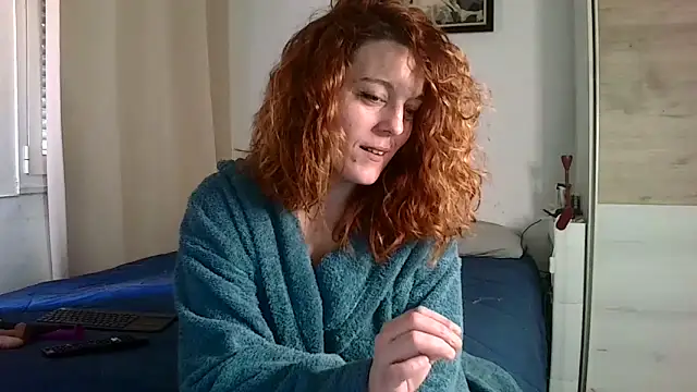 Snapshot of valentinaxcam chatting on 03/23/26, 11:32 valentinaxcam online show from 03/23/26, 11:32