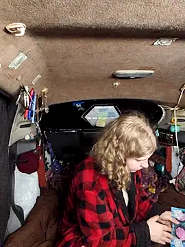 shadow199393 online show from 11/16/25, 09:51