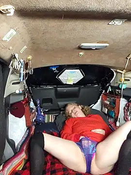 shadow199393 online show from 10/30/25, 12:53