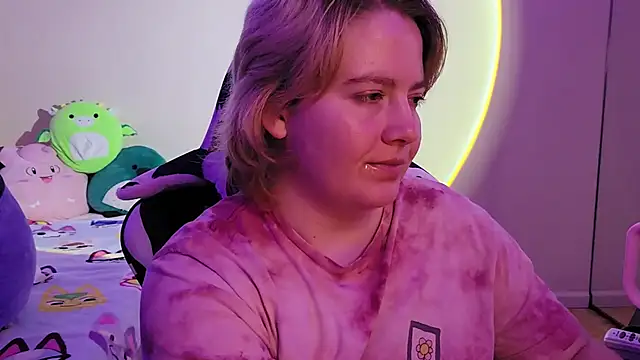 InternetFairy XO online show from 12/29/24, 06:16