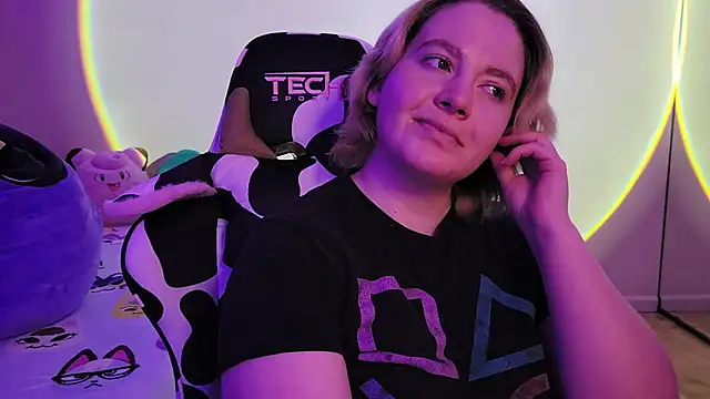 InternetFairy XO online show from 02/02/25, 06:47