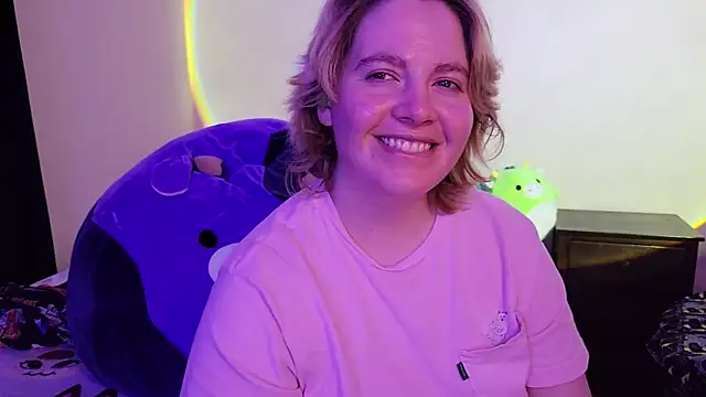 InternetFairy XO online show from 01/31/25, 12:51