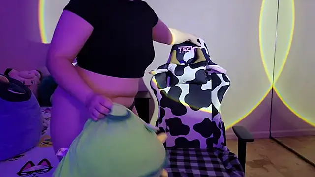 InternetFairy XO online show from 02/24/25, 06:27