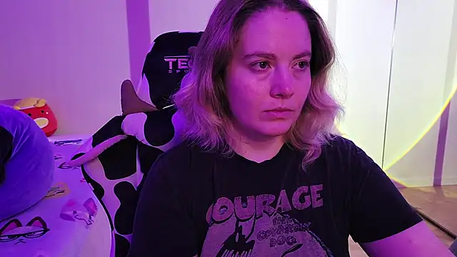 InternetFairy XO online show from 10/19/25, 01:41