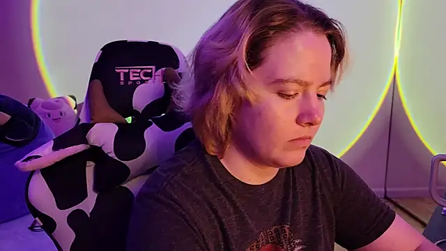 InternetFairy XO online show from 02/14/25, 03:54