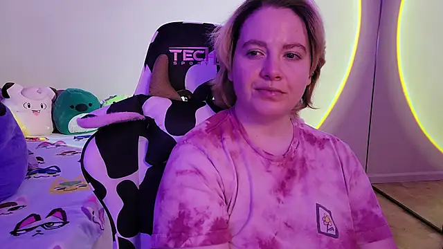 InternetFairy XO online show from 01/21/25, 02:26