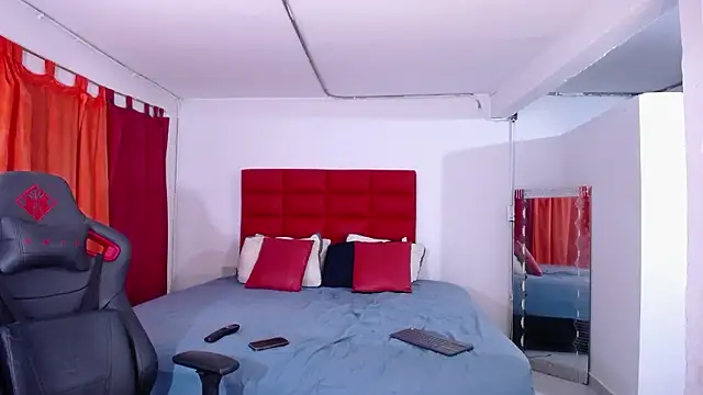 LyonGallego  online show from 02/25/26, 01:50