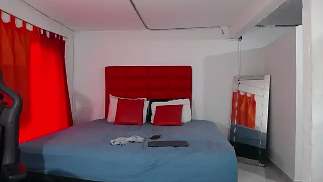 LyonGallego  online show from 01/11/26, 12:45