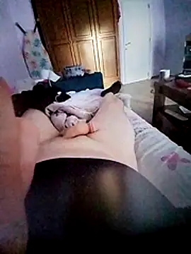 Snapshot of LSD669 chatting on 02/26/26, 03:01 LSD669 online show from 02/26/26, 03:01