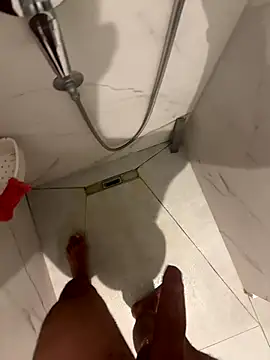 cagoulegrosse online show from 11/08/25, 09:40