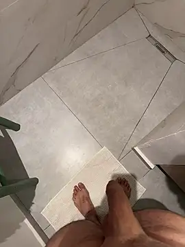 cagoulegrosse online show from 12/06/24, 08:45