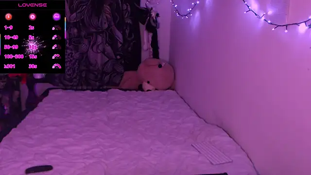 LusciousAlice online show from 11/07/25, 01:21