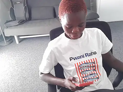 petiteebony 81 online show from 07/07/26, 11:14