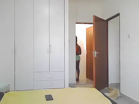 petiteebony 81 online show from 11/02/25, 06:18