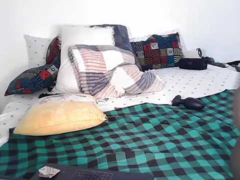 petiteebony 81 online show from 05/13/26, 06:48